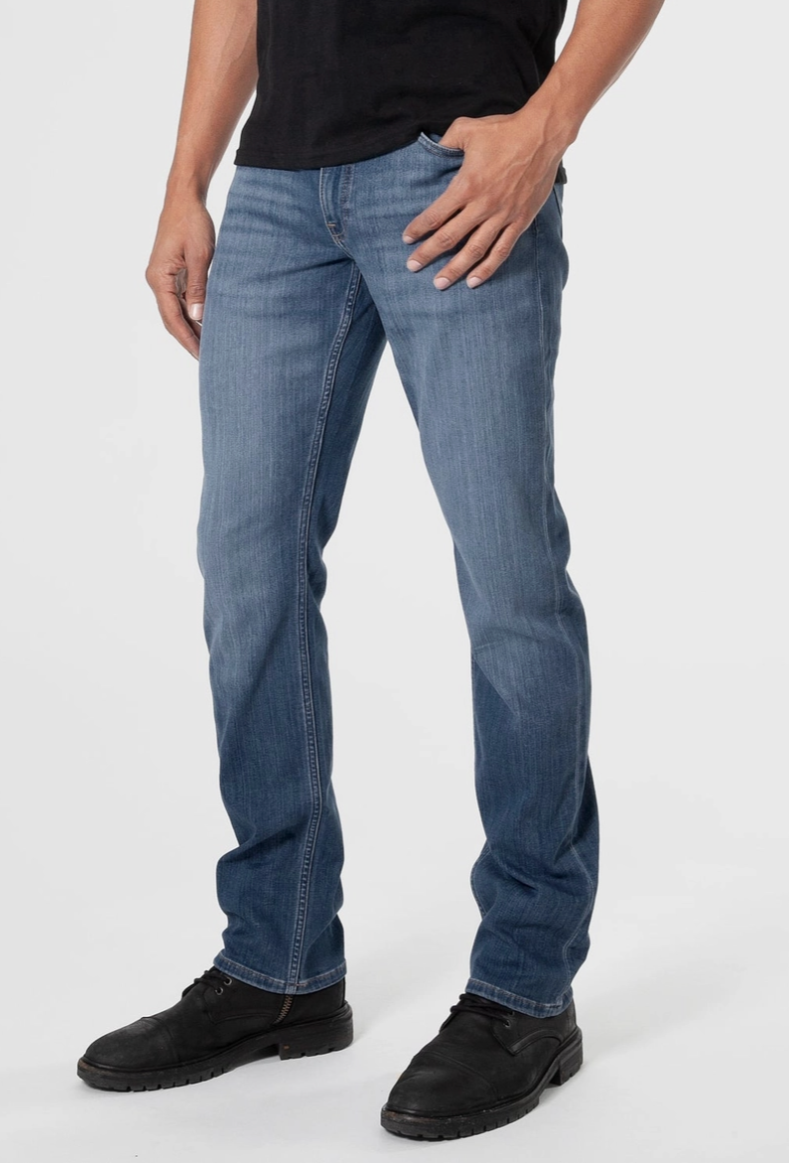 Comfort Denim | Straight Fit | Medium Wash